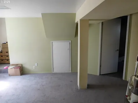 516 Blue Street Richland WA 99354