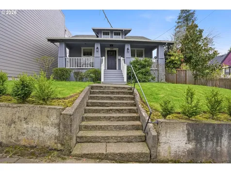 1314 7th Street Oregon City OR 97045
