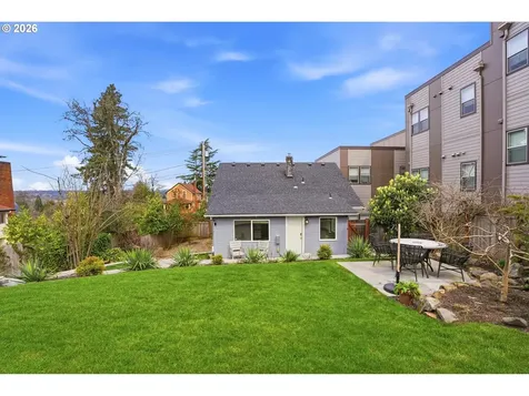 1314 7th Street Oregon City OR 97045