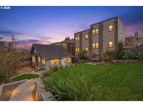 1314 7th Street Oregon City OR 97045