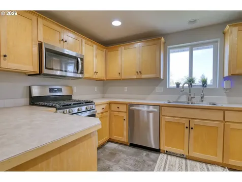 34385 Heron Meadows Drive Scappoose OR 97056