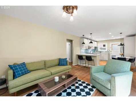 4015 SE Lexington Street Portland OR 97202