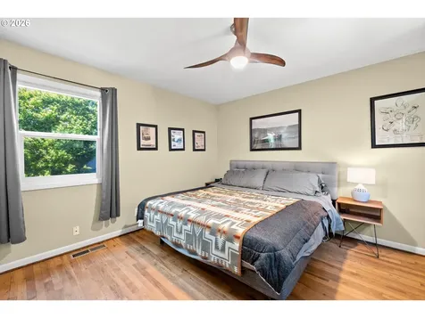 4015 SE Lexington Street Portland OR 97202