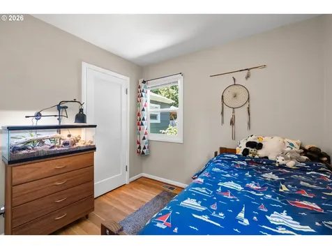 4015 SE Lexington Street Portland OR 97202