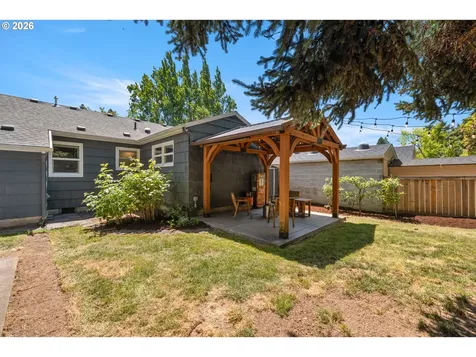 4015 SE Lexington Street Portland OR 97202
