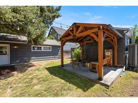 4015 SE Lexington Street Portland OR 97202