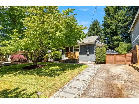 4015 SE Lexington Street Portland OR 97202