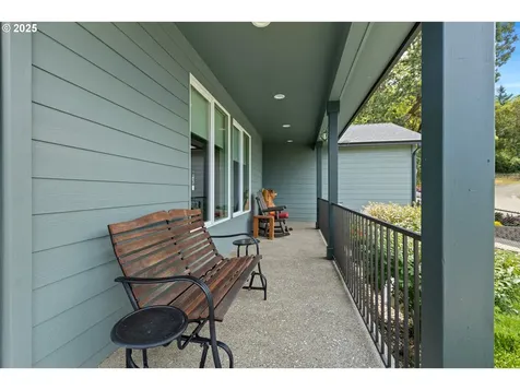 895 Valley Vista Street Sutherlin OR 97479