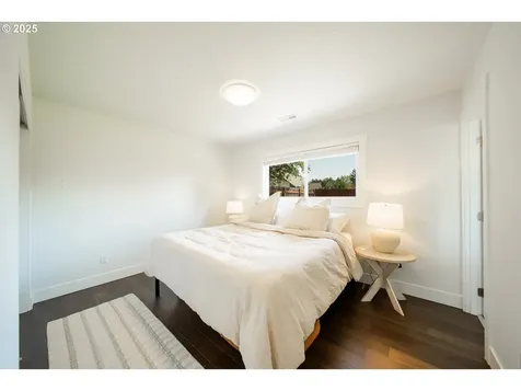 2705 NE 83rd Avenue Vancouver WA 98662