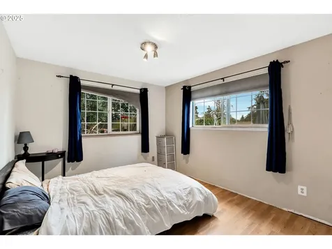 482 SW 6th Avenue Canby OR 97013