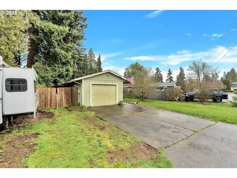 482 SW 6th Avenue Canby OR 97013