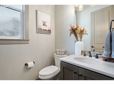 131 W 16th Street La Center WA 98629
