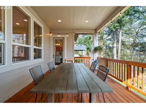 131 W 16th Street La Center WA 98629
