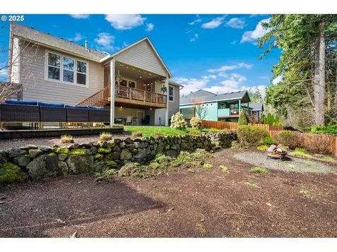 131 W 16th Street La Center WA 98629