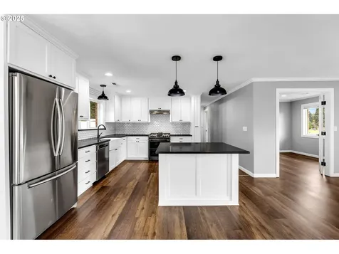 5512 NE 159th Street Vancouver WA 98686