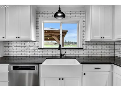 5512 NE 159th Street Vancouver WA 98686