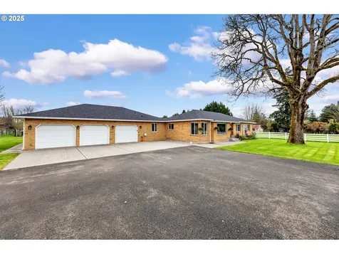 5512 NE 159th Street Vancouver WA 98686