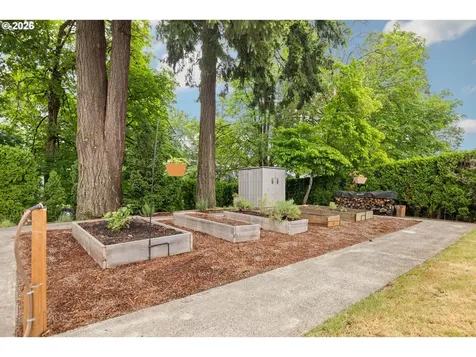 2461 Warwick Street West Linn OR 97068