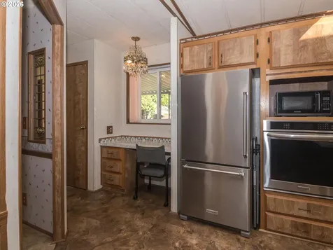 7858 SE King Road Milwaukie OR 97222
