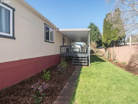 7858 SE King Road Milwaukie OR 97222
