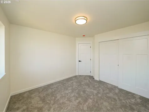 729 Periander Way Harrisburg OR 97446
