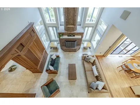1564 Regency Drive Eugene OR 97401