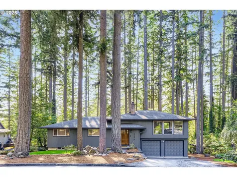 14546 S Kelmsley Drive Oregon City OR 97045