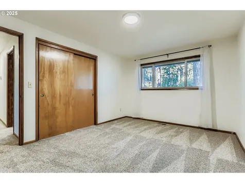 14546 S Kelmsley Drive Oregon City OR 97045