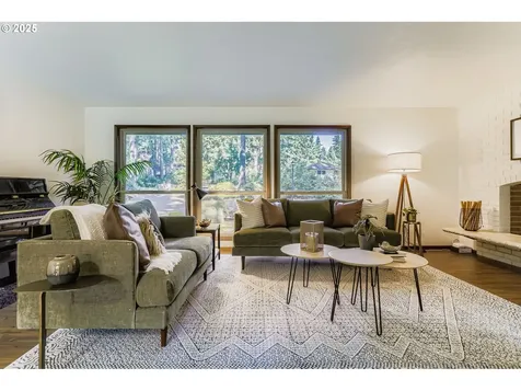 14546 S Kelmsley Drive Oregon City OR 97045