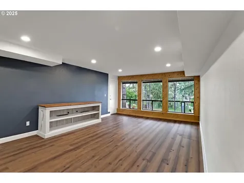 4407 SW Stephenson Street Portland OR 97219