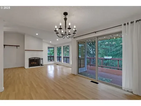 4407 SW Stephenson Street Portland OR 97219