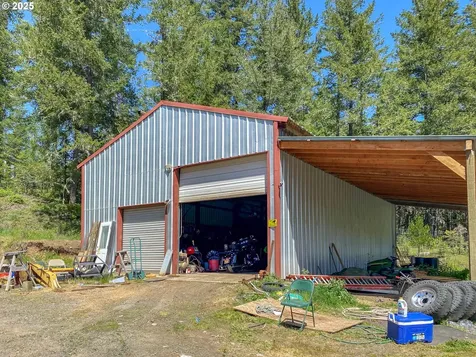 2965 Cavitt Creek Road Glide OR 97443