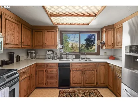 5656 Cherry Heights Road The Dalles OR 97058