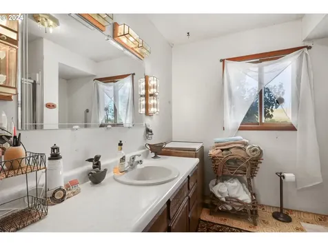 5656 Cherry Heights Road The Dalles OR 97058