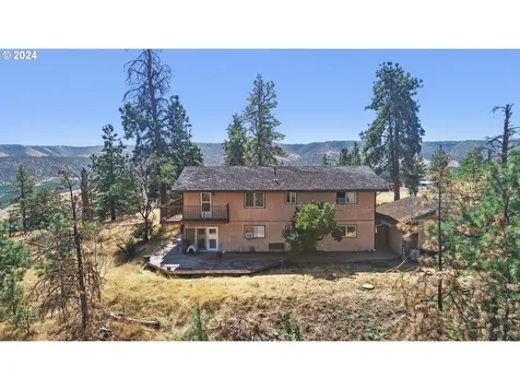 5656 Cherry Heights Road The Dalles OR 97058