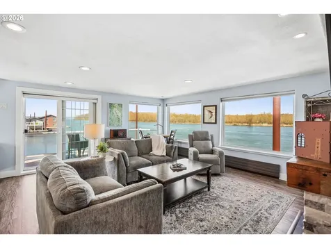19609 NE Marine Drive Portland OR 97230