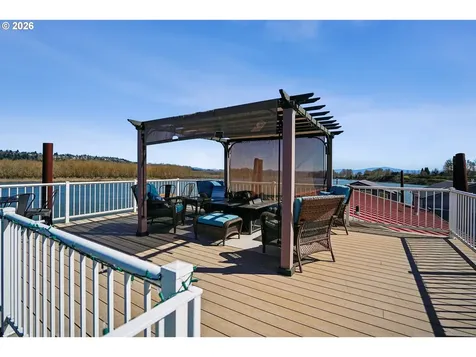 19609 NE Marine Drive Portland OR 97230