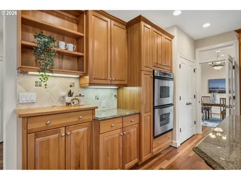 2760 NW Birkendene Street Portland OR 97229
