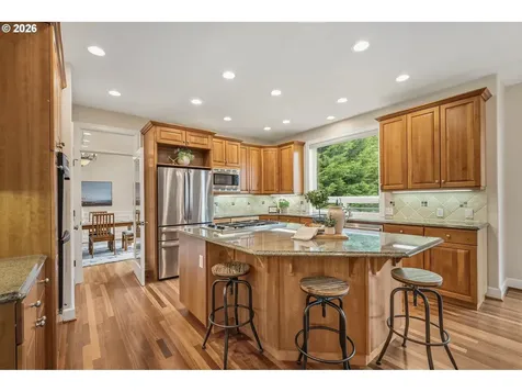 2760 NW Birkendene Street Portland OR 97229