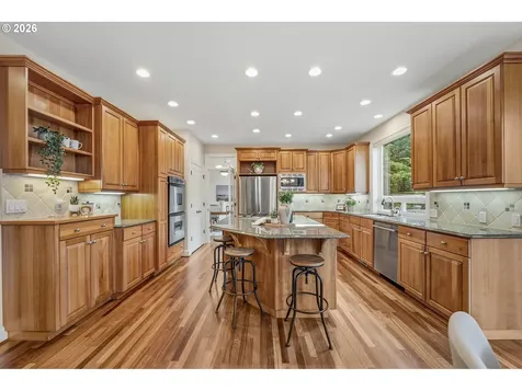 2760 NW Birkendene Street Portland OR 97229