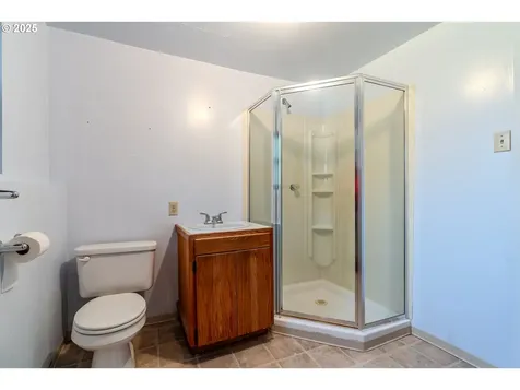 1142 NE 188th Place Portland OR 97230