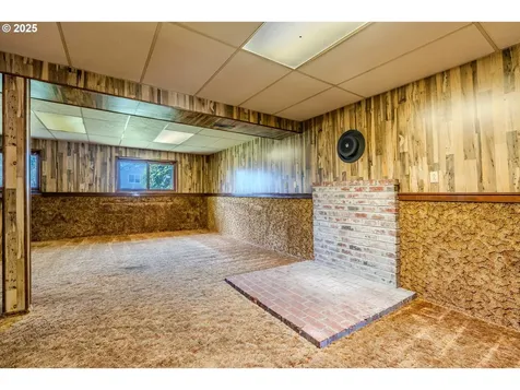 1142 NE 188th Place Portland OR 97230