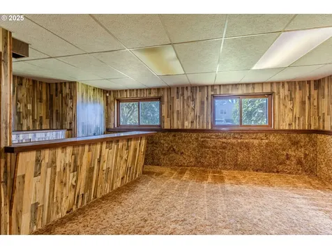 1142 NE 188th Place Portland OR 97230