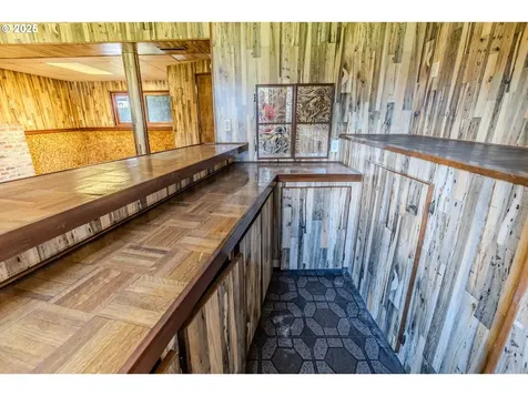 1142 NE 188th Place Portland OR 97230