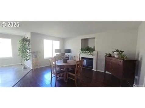1712 SE 185th Place Vancouver WA 98683