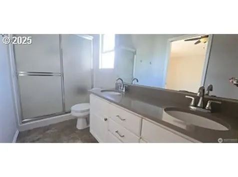 1712 SE 185th Place Vancouver WA 98683