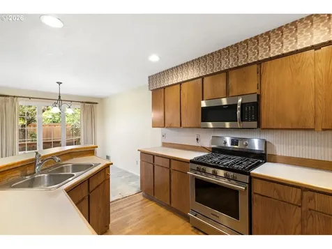 2016 SE 158th Loop Vancouver WA 98683