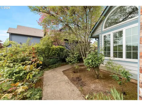 2016 SE 158th Loop Vancouver WA 98683