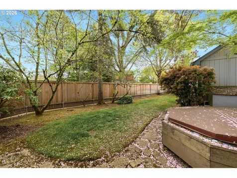 2016 SE 158th Loop Vancouver WA 98683