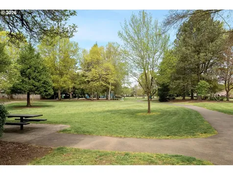 2016 SE 158th Loop Vancouver WA 98683